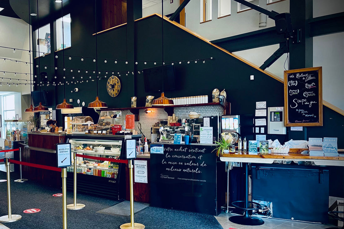 Cafe de l'Ile at Heritage Saint Bernard